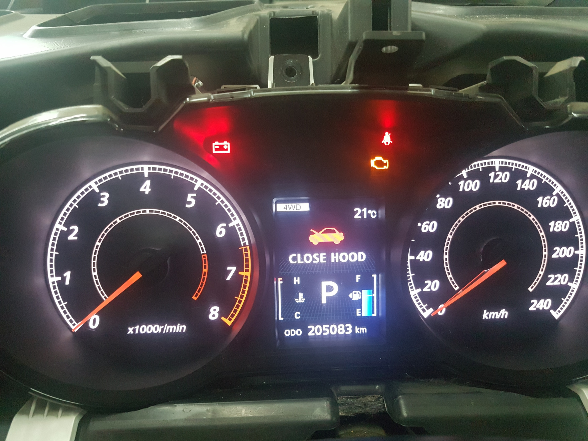 headlamp leveling service required mitsubishi outlander xl