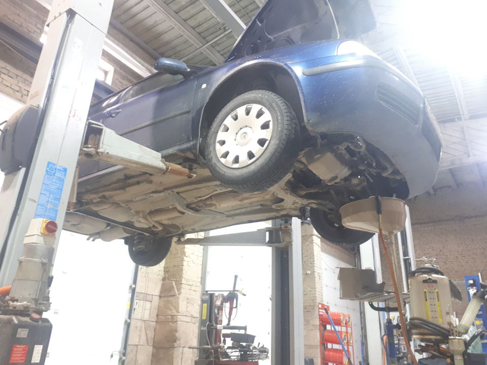 Очередная замена масла Татнефть LUXE PAO 5w/40 — Skoda Octavia A4 Mk1 ...