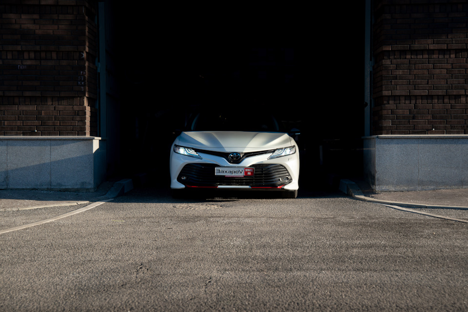 toyota camry белая с черной крышей. Смотреть фото toyota camry белая с черной крышей. Смотреть картинку toyota camry белая с черной крышей. Картинка про toyota camry белая с черной крышей. Фото toyota camry белая с черной крышей