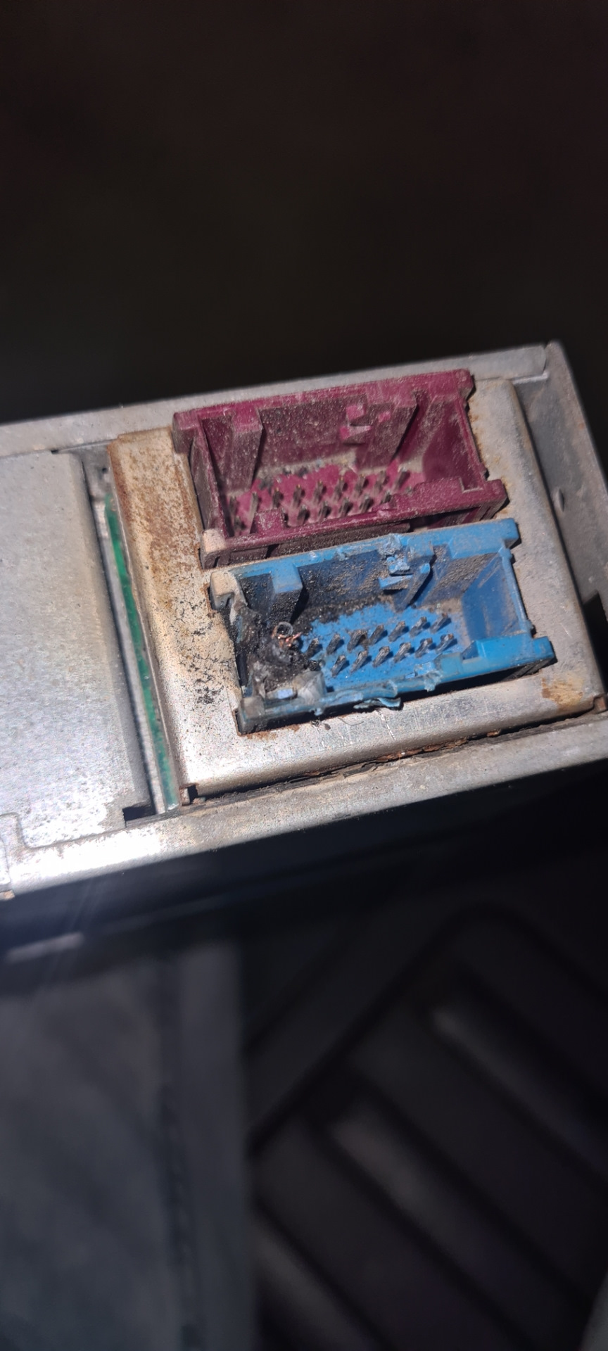 Модуль GPS АПАСНАСТЬ! — BMW X5 (E53), 3 л, 2002 года | поломка | DRIVE2