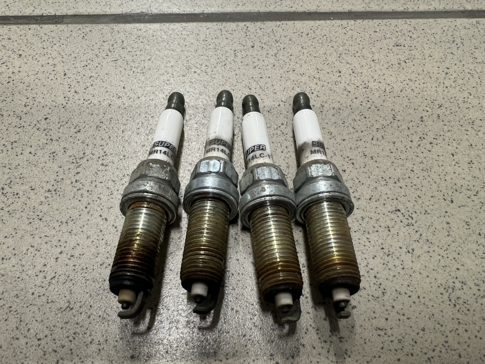 старые — Lada Granta (2G) FL