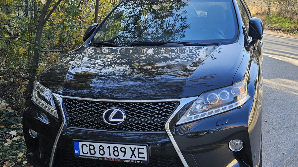 Lexus RX Hybrid F sport