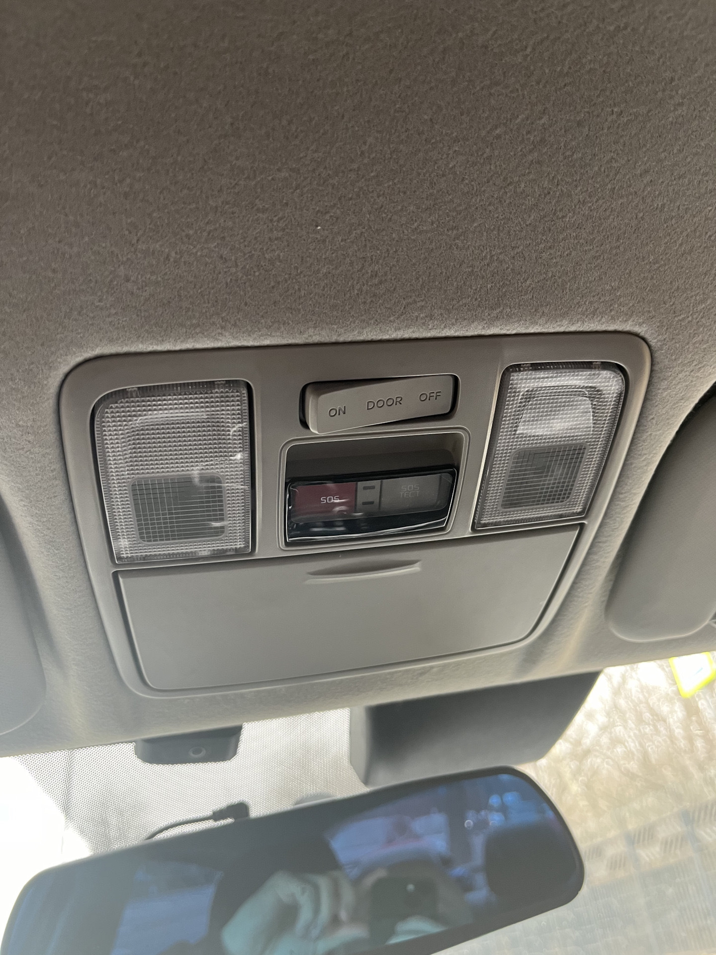 Адаптер для подключения видеорегистратора к плафону KIA RIO 4 — KIA Rio ...