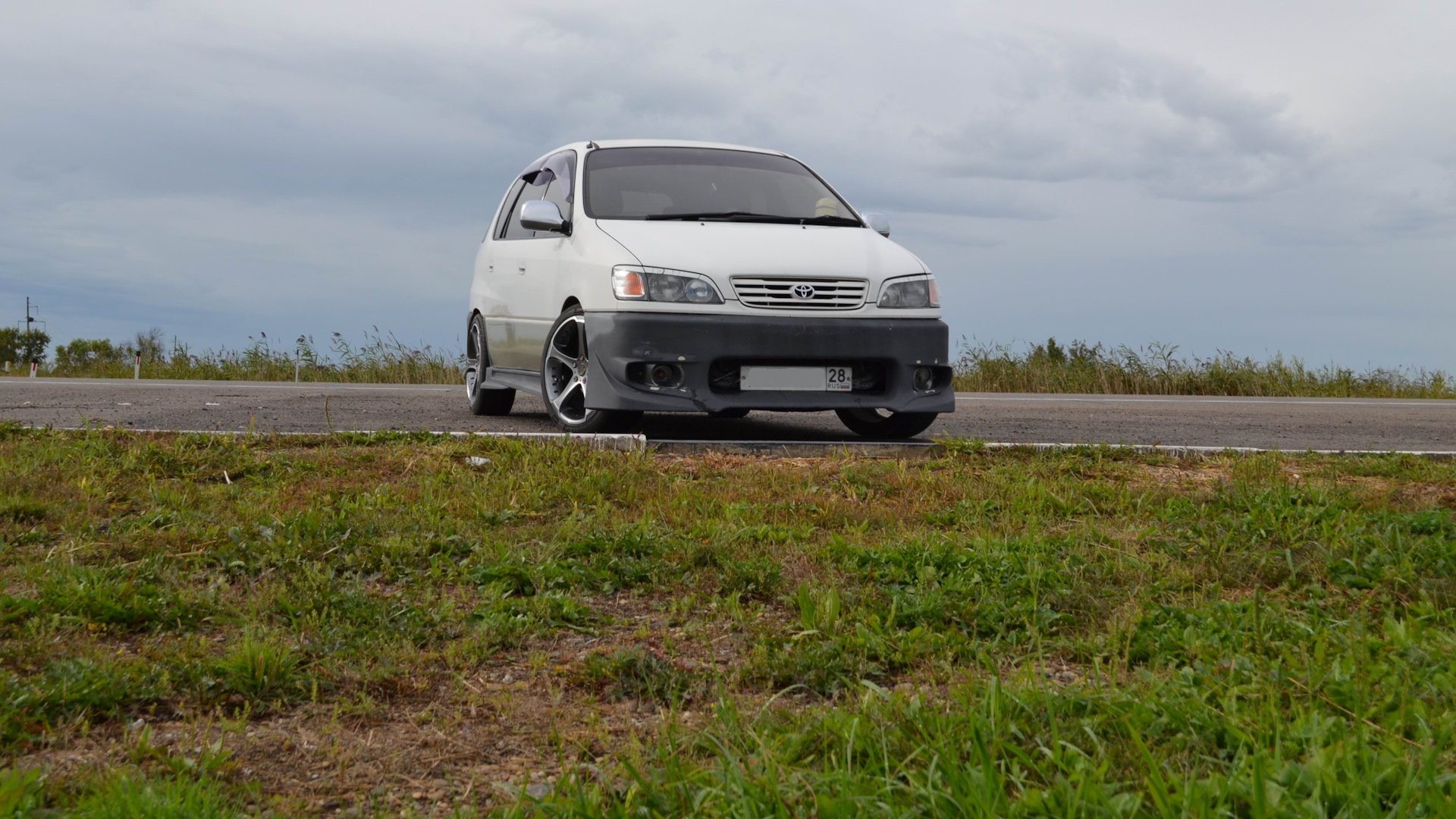 Toyota Ipsum (10) 2.0 бензиновый 1997 | - 