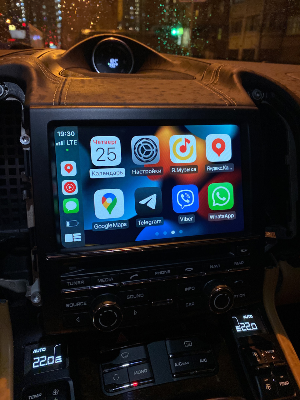 CarPlay в голову — Porsche Cayenne (2G) 958, 3 л, 2012 года | автозвук |  DRIVE2