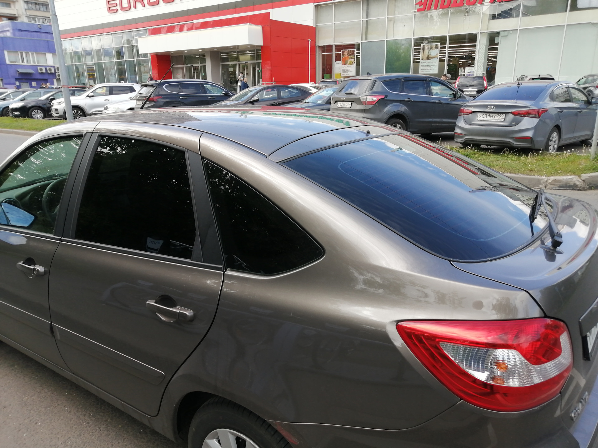Литье на лето — Lada Гранта Лифтбек (2G), 1,6 л, 2020 года | колёсные ...
