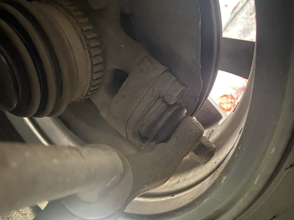 Лифт двигателя и коробки двигателя, срезание лыж. — Lada Приора хэтчбек ...