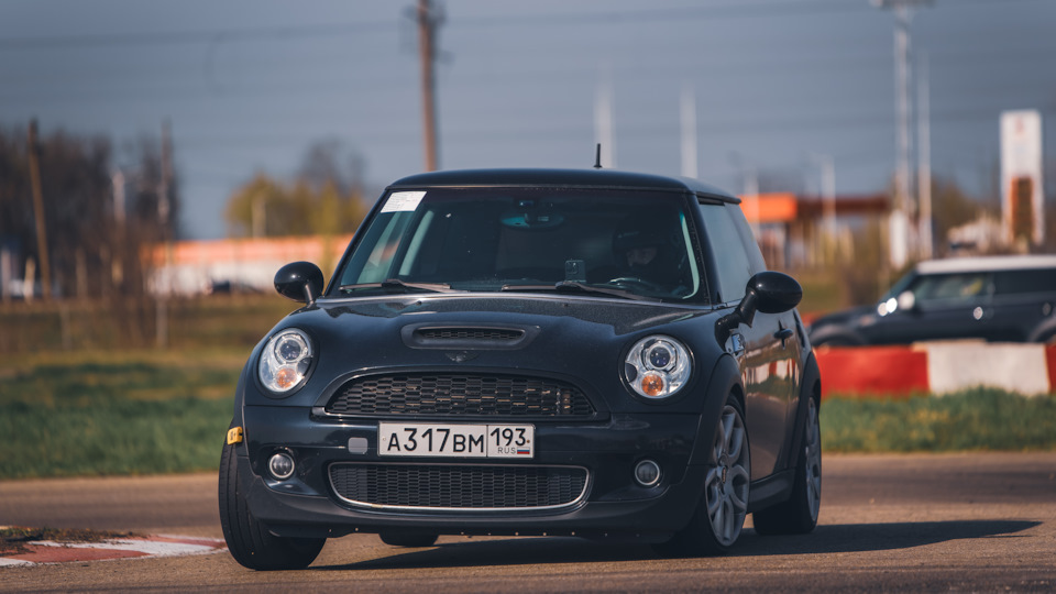 MINI Cooper S #miniZlo