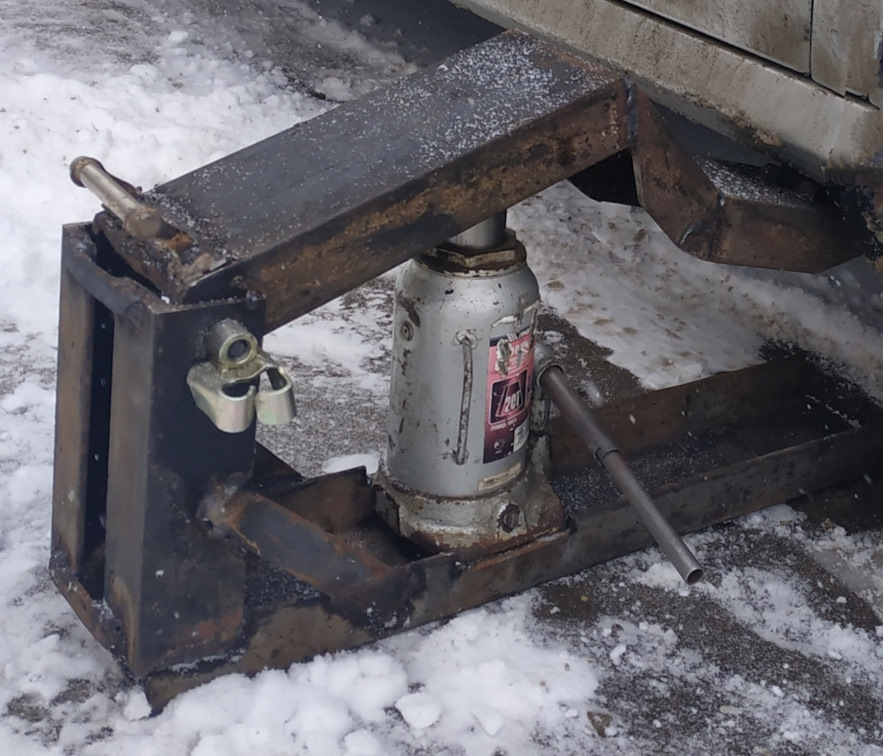 Как я гофру глушителя хотел заменить… — Ford C-Max I, 2 л, 2007 года ...