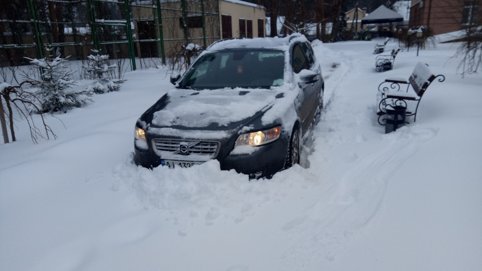 Резина БЕЛШИНА Artmotion Snow БЕЛ-317 и сама машина — Volvo V50, 1,6 л ...