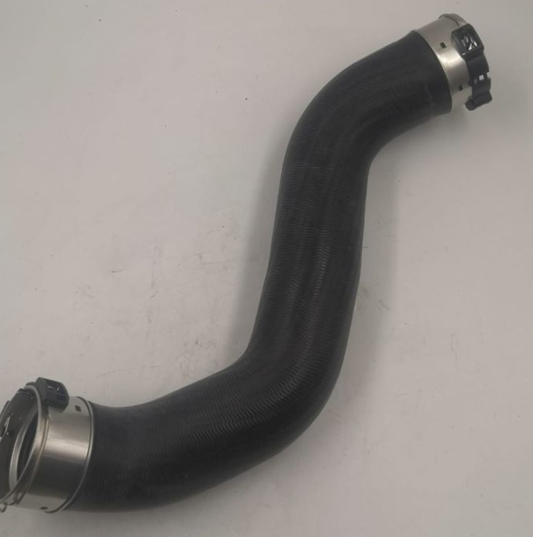 9 дизель. Патрубки турбины старекс. Патрубок интеркулера гранд старекс евро 5. 7l6145790b. Патрубок турбины хендай сантафе 4поколение.