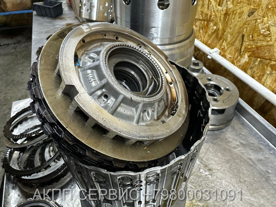 Фото в бортжурнале BMW X5 (E70). Запчасти на фото: 141617132