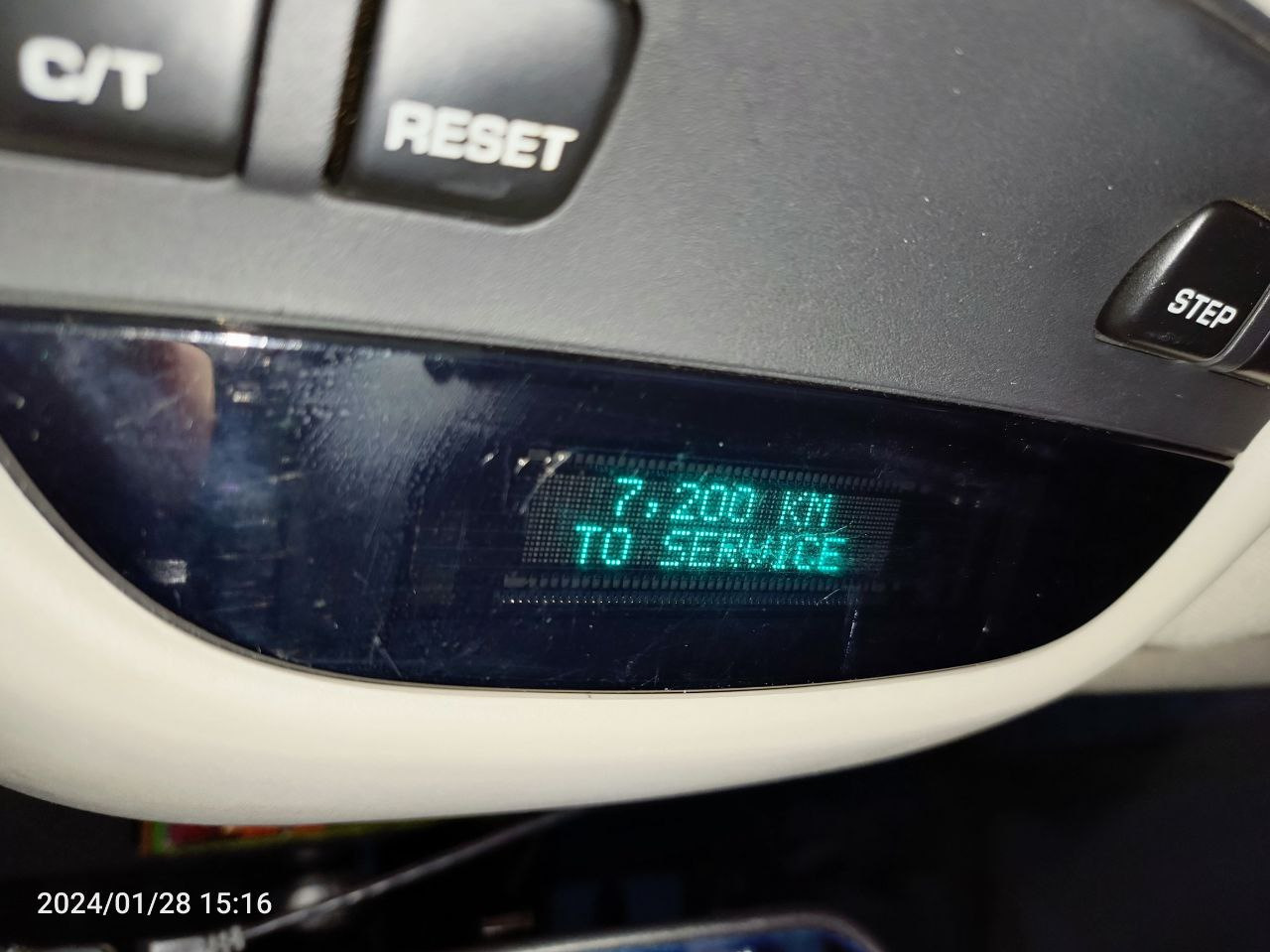 Замена масла ДВС и новые номера — Dodge Stratus (2G), 2,4 л, 2003 года ...