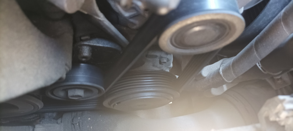 Шум при включении кондиционера — Volkswagen Tiguan (1G), 2 л, 2009 года ...