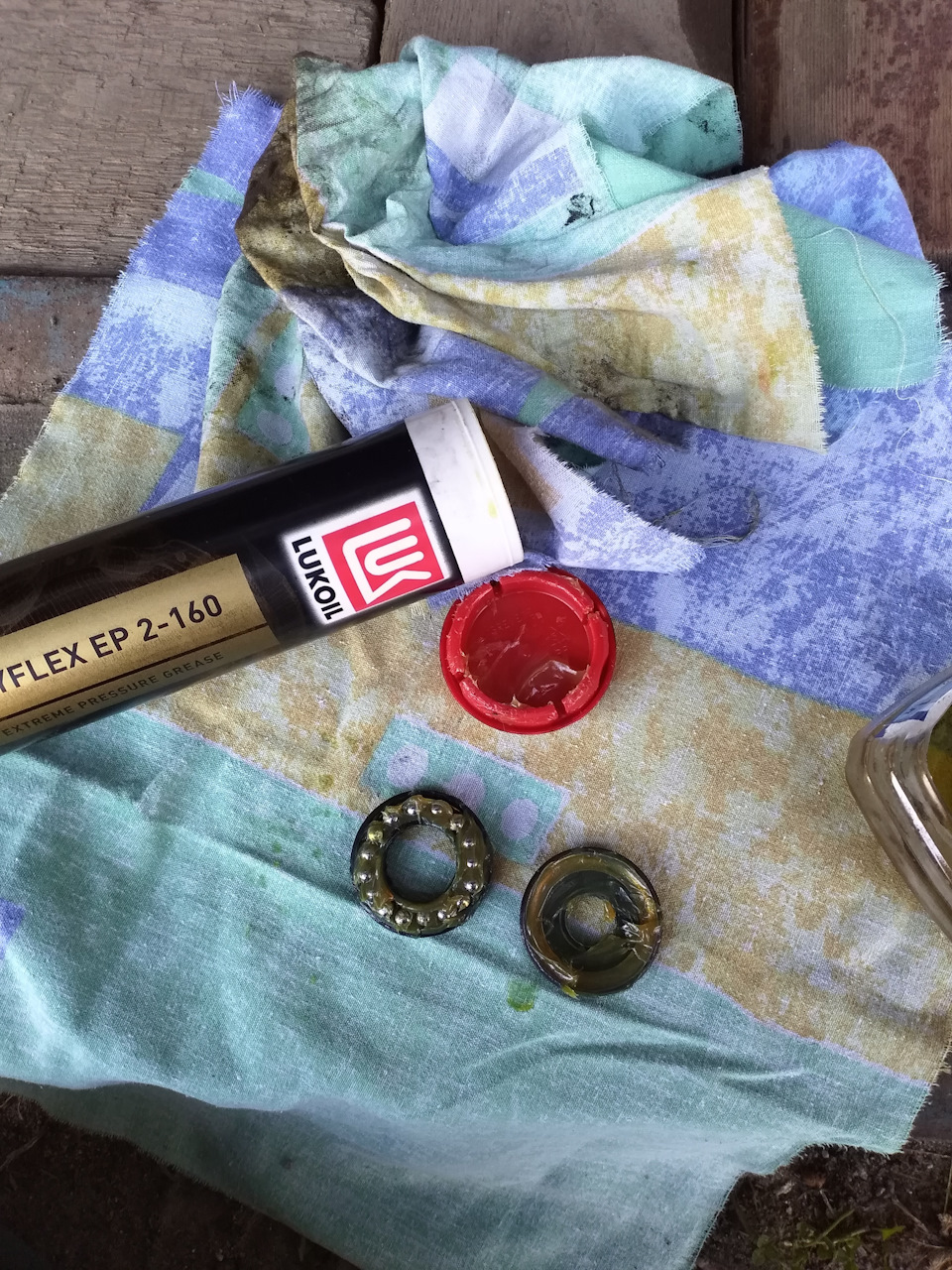 Подшипник разобрал помыл смазал. — Chevrolet Aveo 5-door (1G)