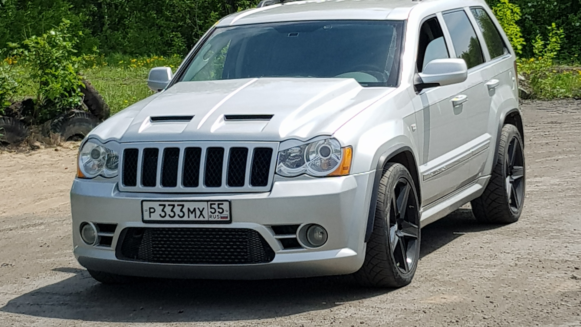 Джип хеми. Jeep Grand Cherokee WK 2005. Jeep Grand Cherokee 2005 5.7. Jeep Grand Cherokee wk1 5.7. Grand Cherokee 2005.