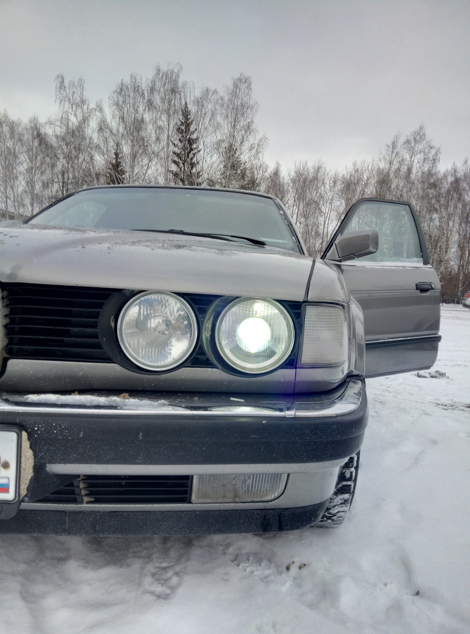 Новый свет+ — BMW 7 series (E32), 3,5 л., 1988 года | тюнинг | DRIVE2