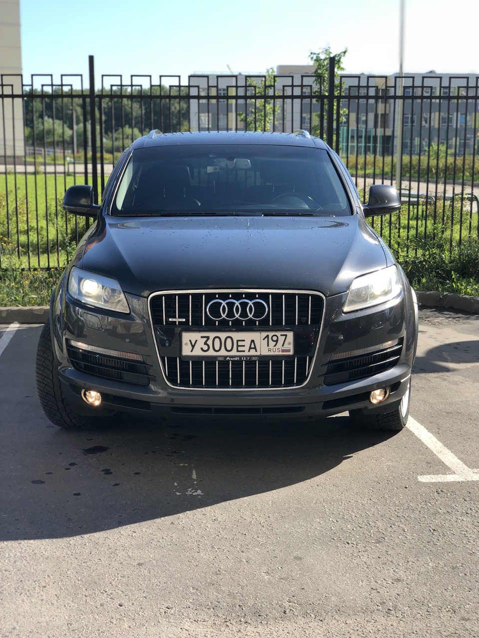 Подымим? — Audi Q7 (1G), 3 л, 2007 года | наблюдение | DRIVE2