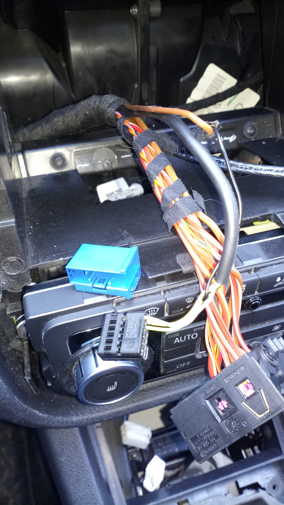 Как подключить юсб на rcd 310