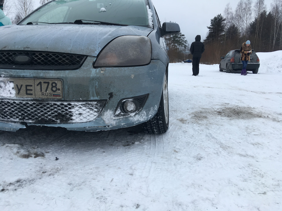 Фото в бортжурнале Ford Fiesta (Mk V)