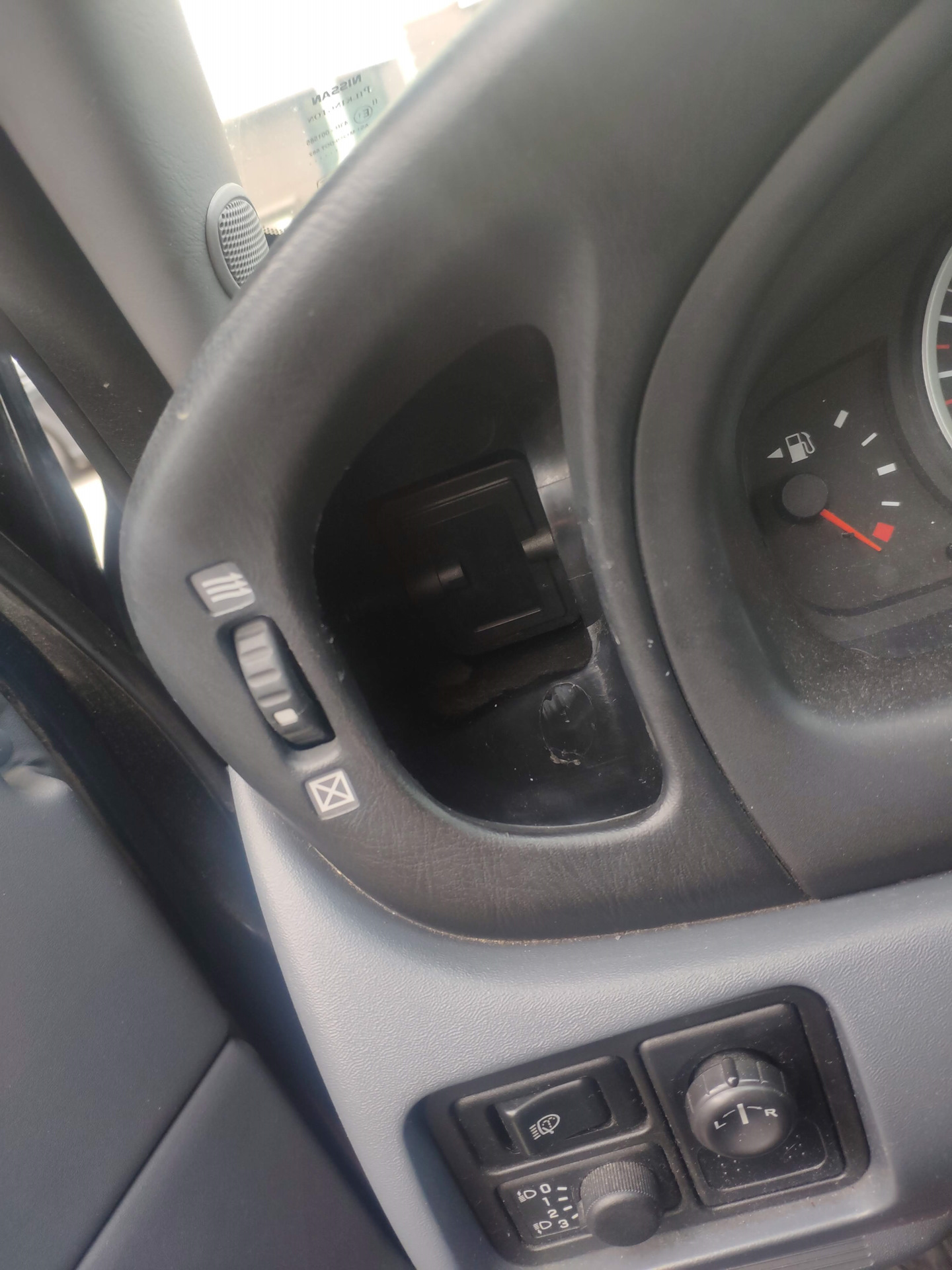 Дефлекторы воздуховодов от Peugeot 308 - Nissan Almera V (G11/15), 1,6 л, 2013 г