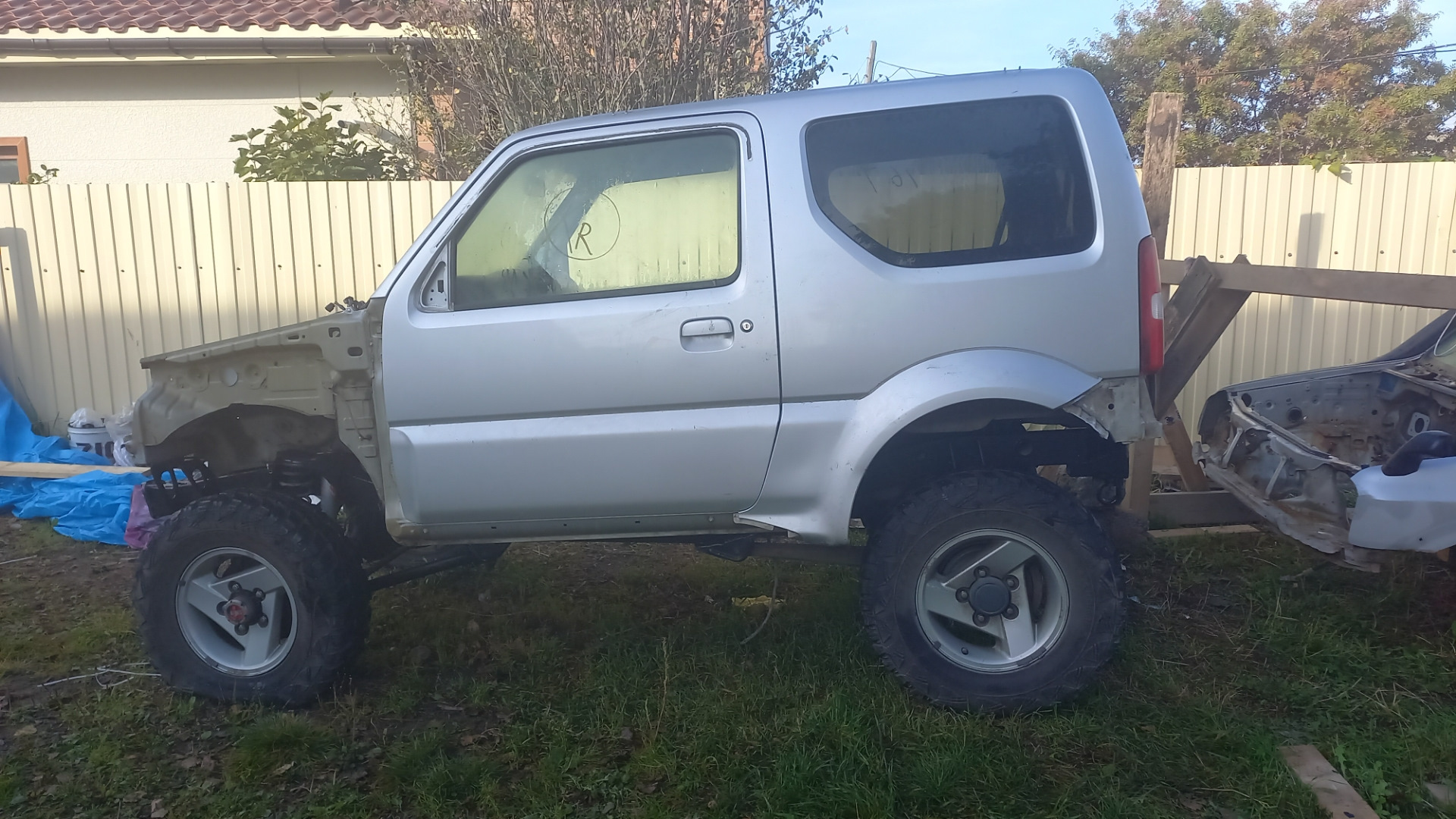 Замена кузова. — Suzuki Jimny, 1,3 л, 1997 года | своими руками | DRIVE2