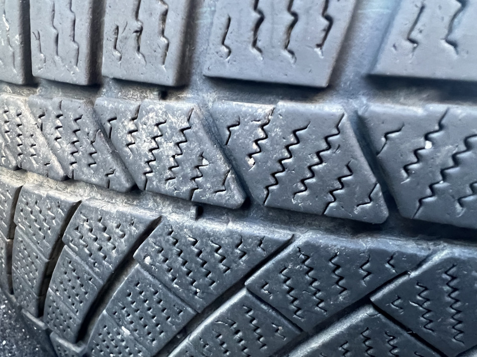 Шины зимние нешипованные Continental 255/40 R20. Б/у | 50 000 ₽ в ...