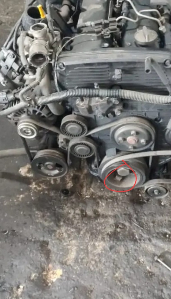 Подскажите на сколько нужен ключ для болта коленвала. — KIA Carnival ...