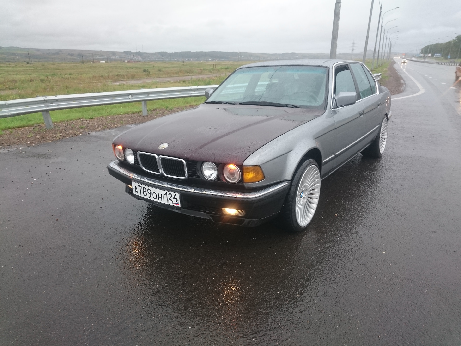 Установка широкой морды. — BMW 7 series (E32), 3,5 л, 1992 года | кузовной  ремонт | DRIVE2