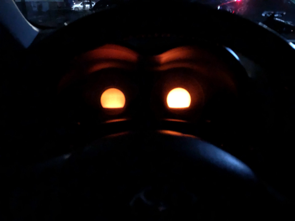 Решено! Что делать? Кто что подскажет? Не гаснет подсветка панели ...