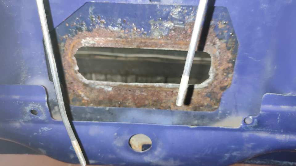 Фото в бортжурнале Volkswagen Transporter T5