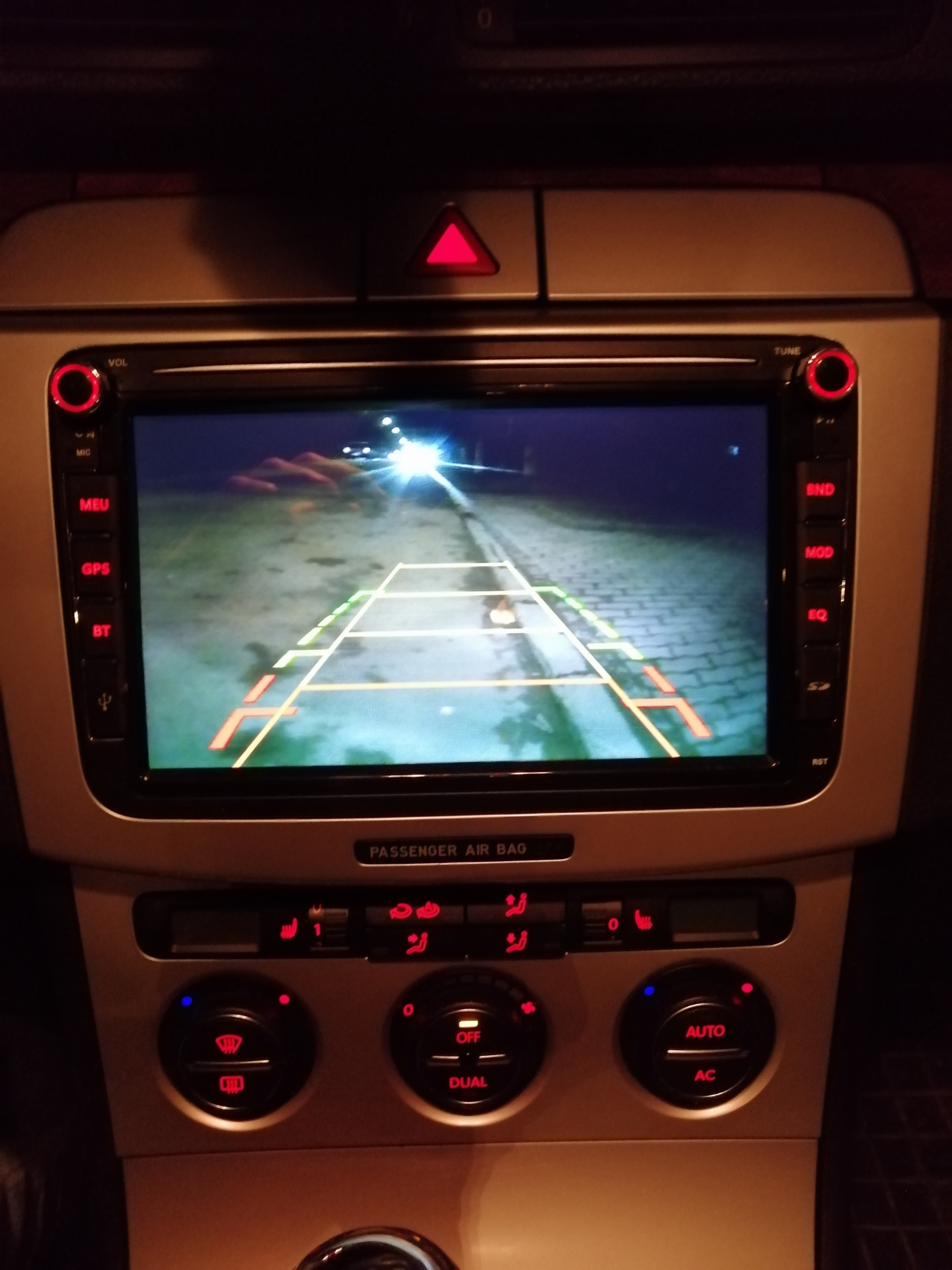 Камера заднего вида — Volkswagen Passat B6, 2 л., 2007 года ...