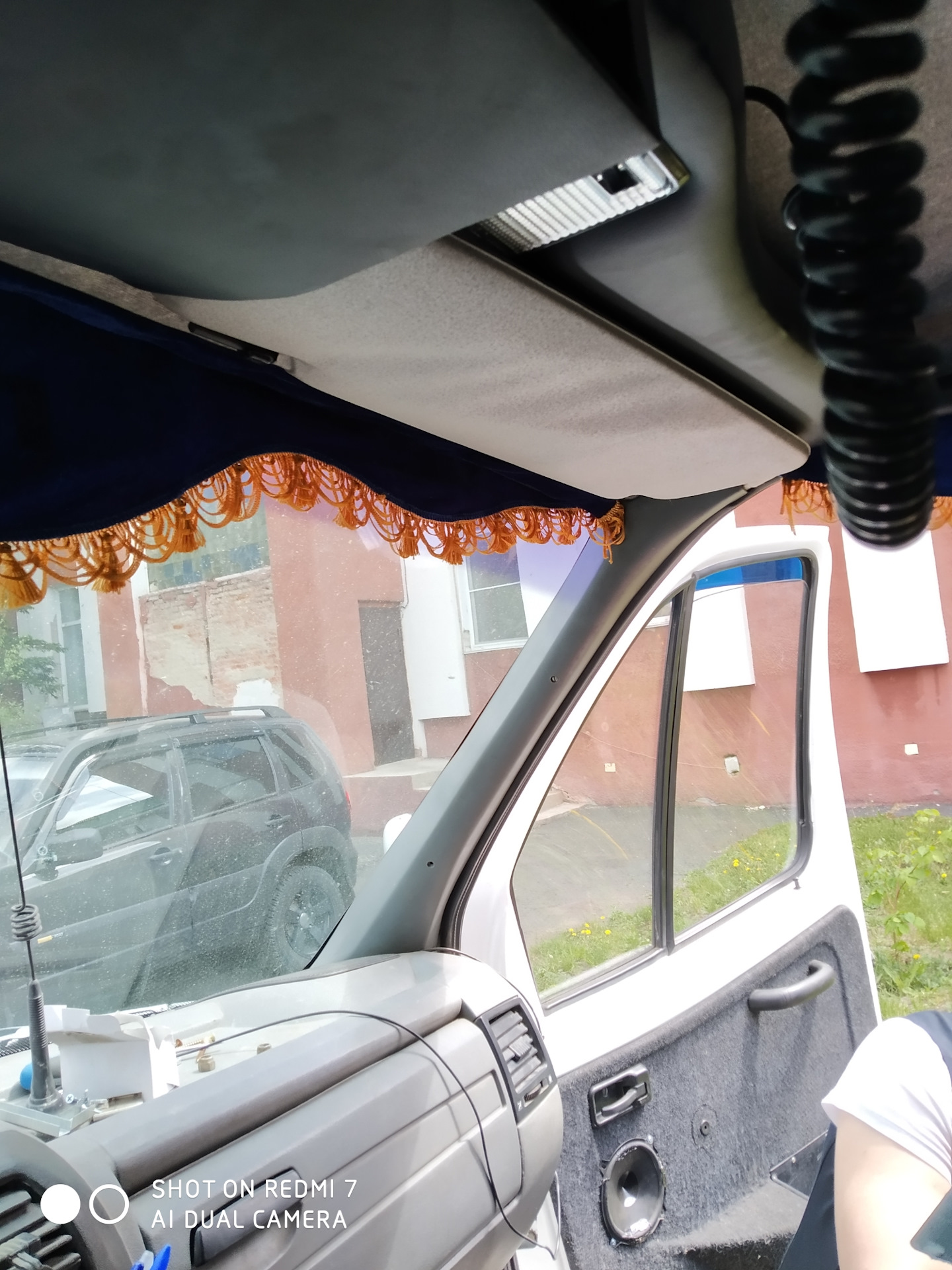 Установка полки. — ГАЗ Газель, 2,7 л., 2008 года | аксессуары | DRIVE2