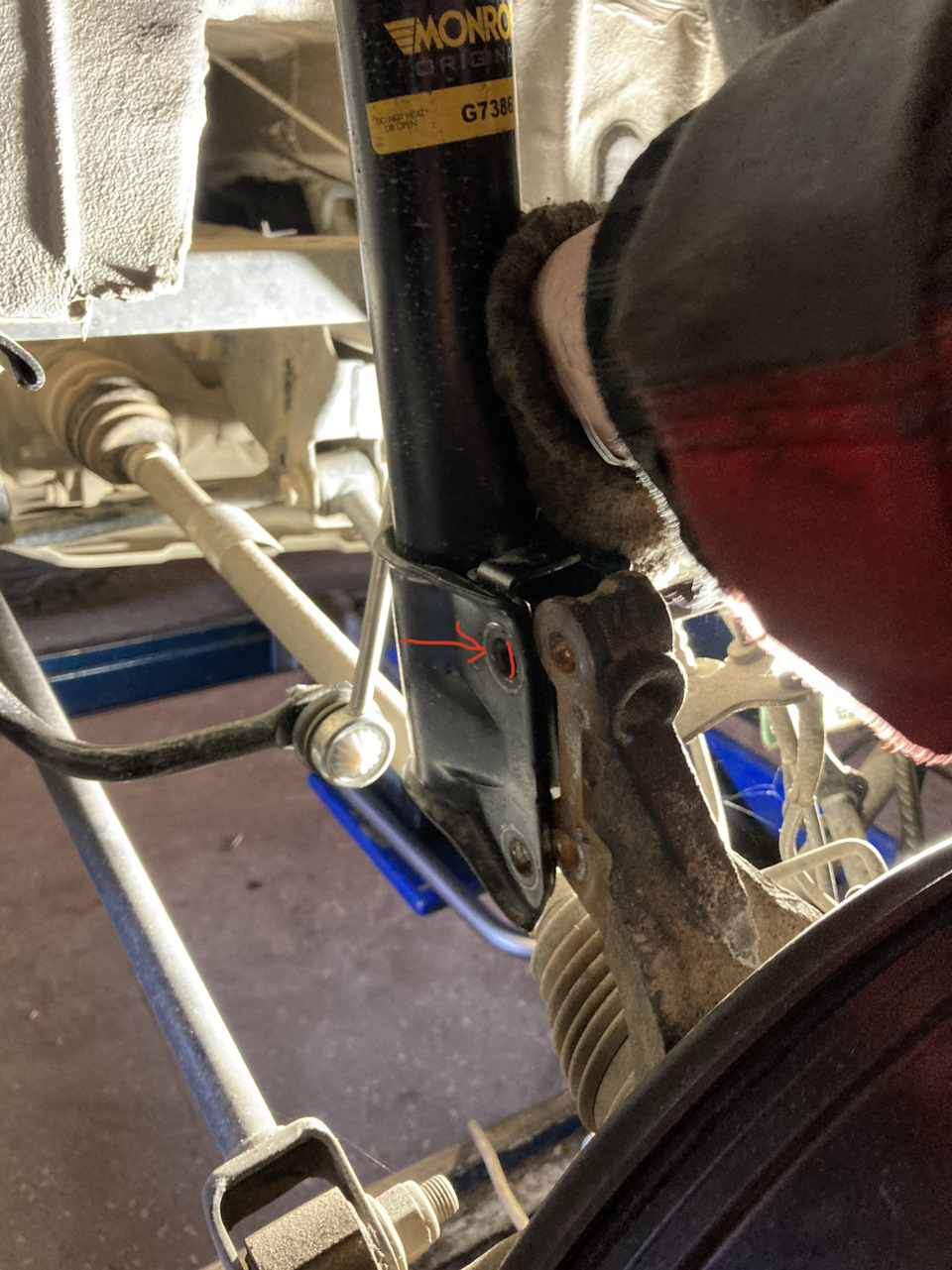 Развал Renault Duster — Renault Duster (1G), 2 л, 2012 года | другое ...