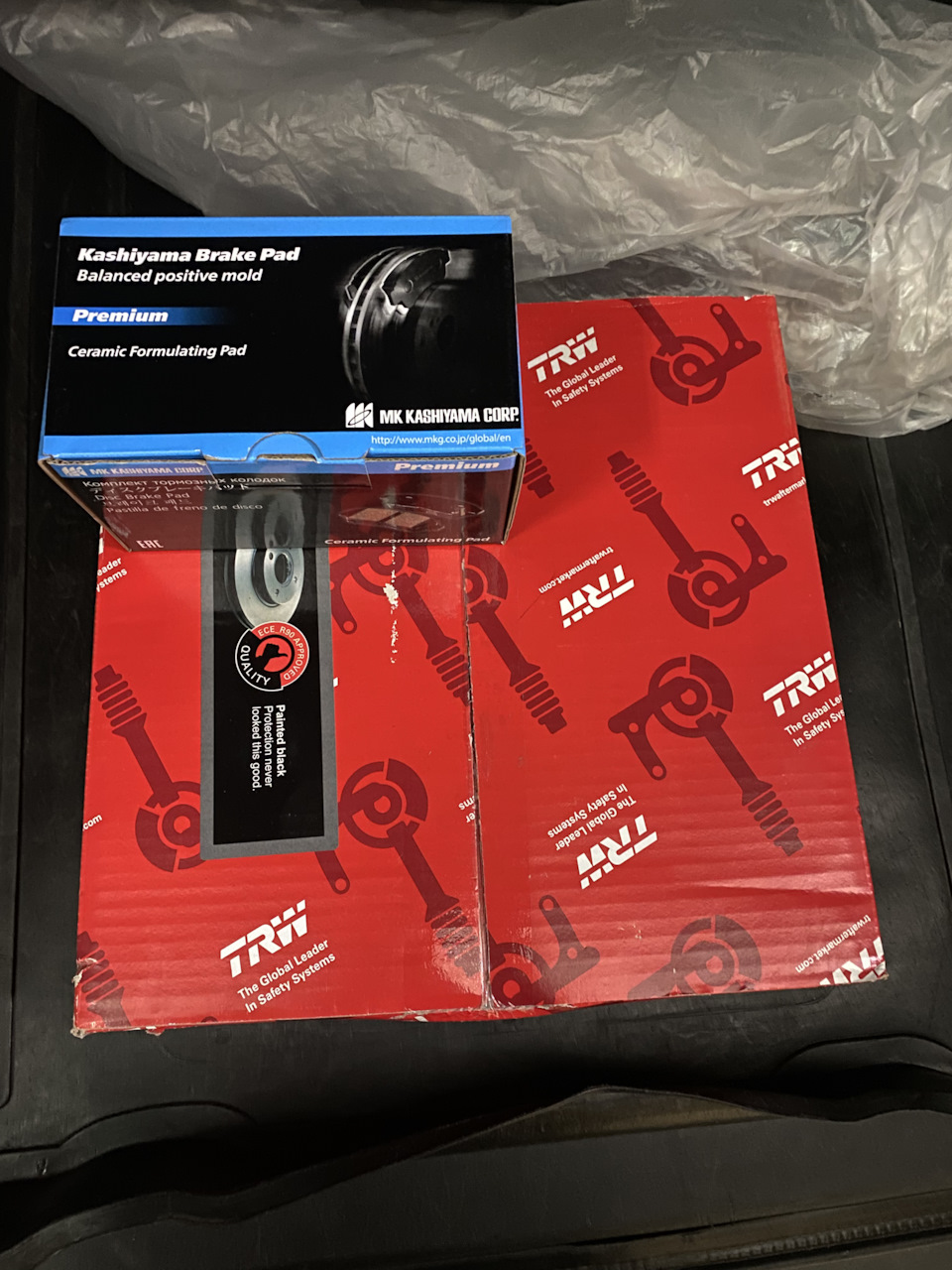 То. Замена задних тормозных дисков и колодок — Ford Focus III Hatchback ...