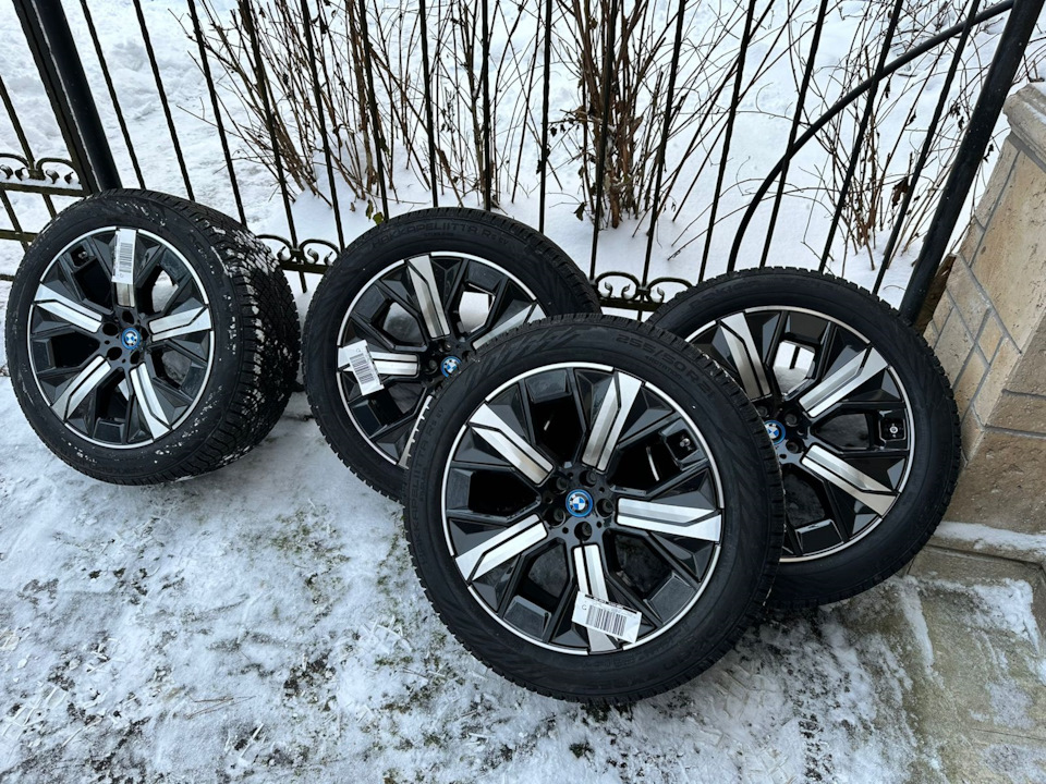 комплект колес на зиму. комплект зимней резины на дисках. комплект зимней резины на дисках. комплект зимней резины r14. грязевые колеса на рено дастер р 16.