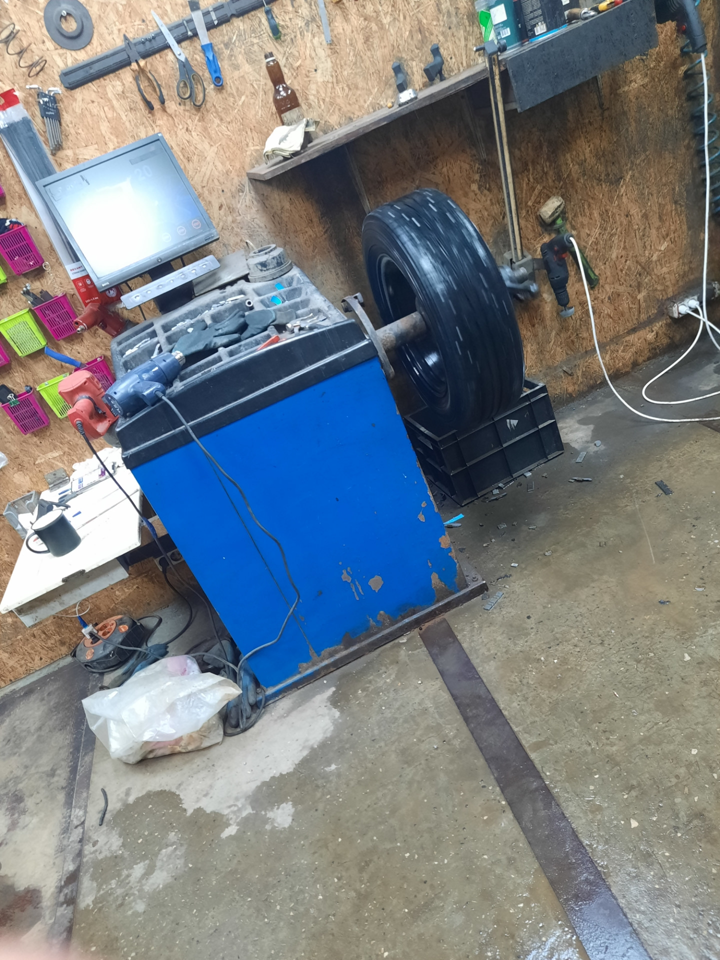 Балансировка колес — LADA Приора седан, 1,6 л., 2009 года | колёсные ...