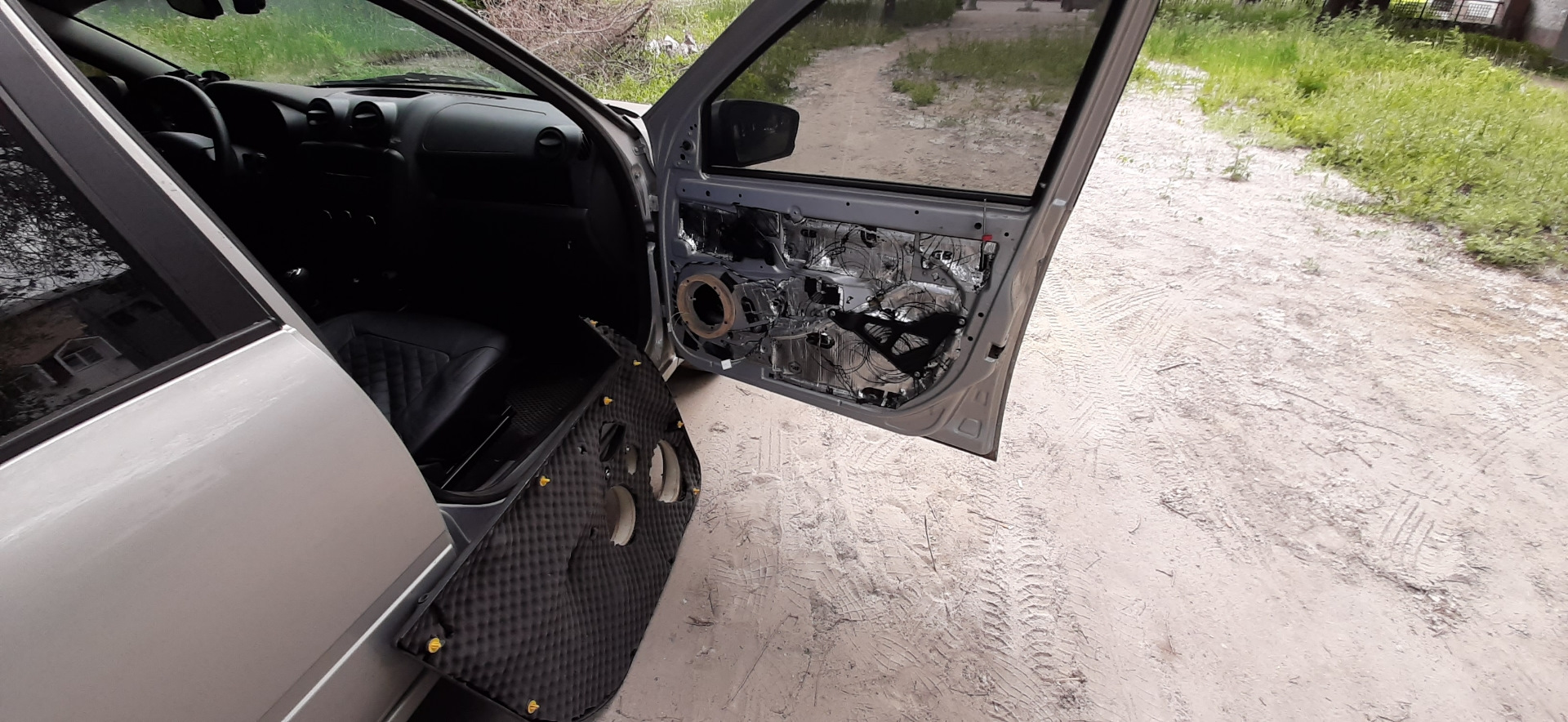 Шумоизоляция дверей — Lada Гранта, 1,6 л, 2015 года | тюнинг | DRIVE2