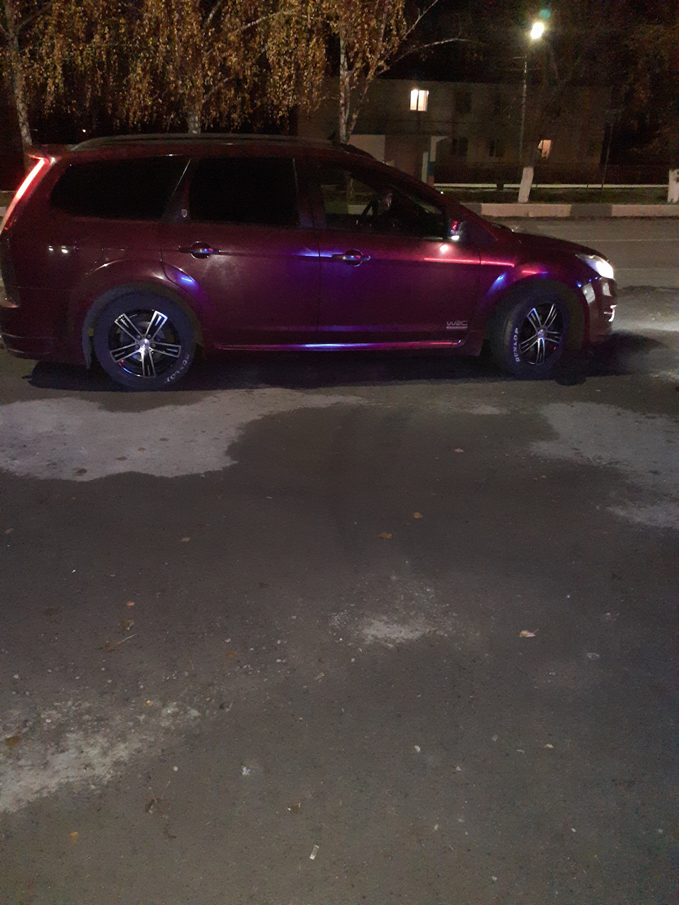 На машине — Ford Focus Wagon II