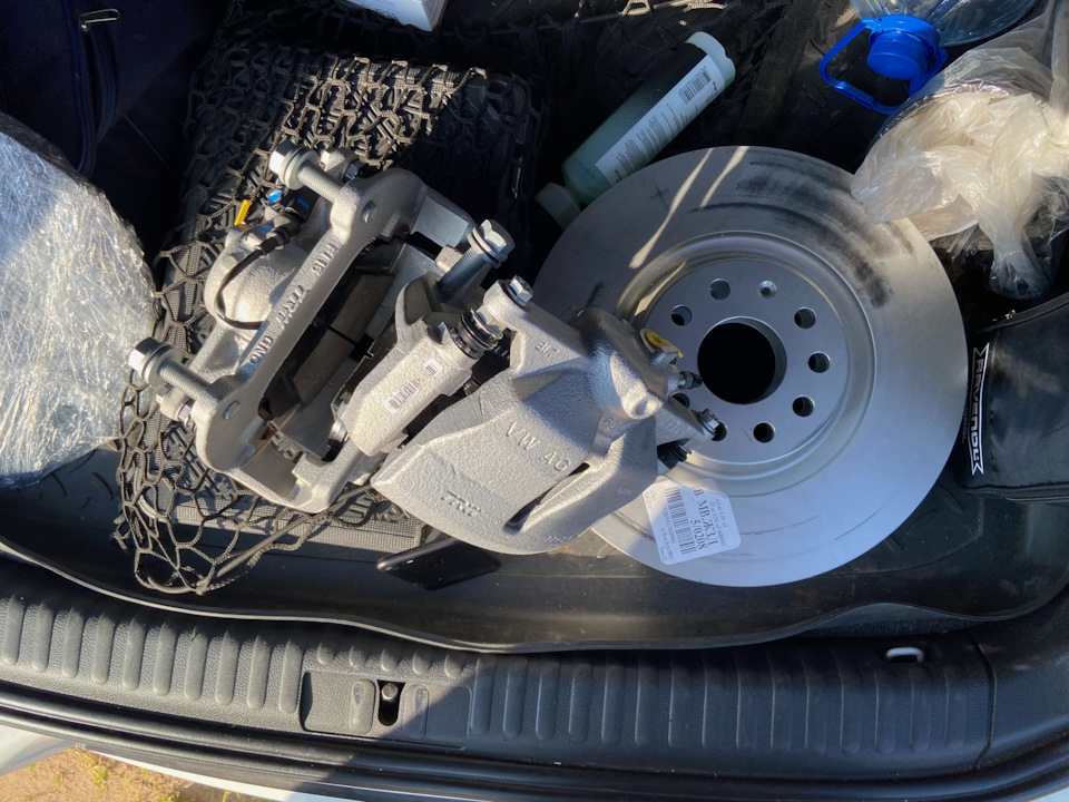 Фото в бортжурнале Volkswagen Tiguan (1G)