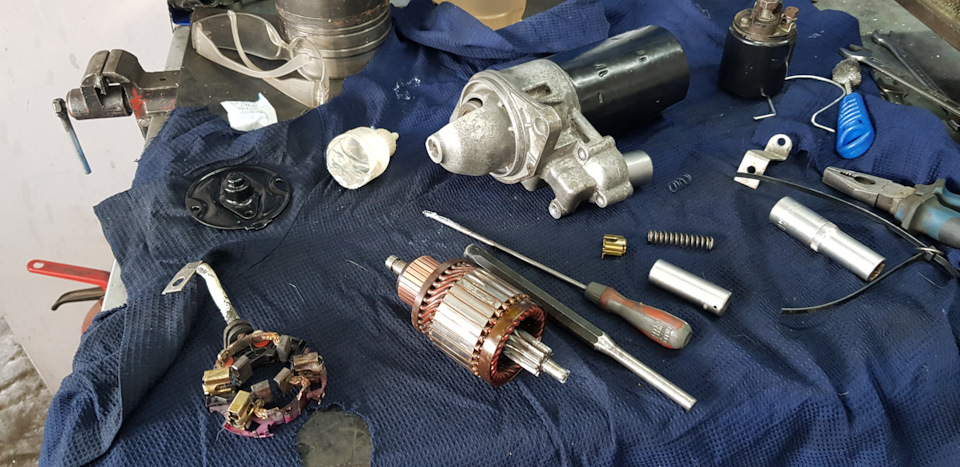 вектра б стакан бензонасоса — Opel Vectra B, 2 л, 1996 года | своими ...