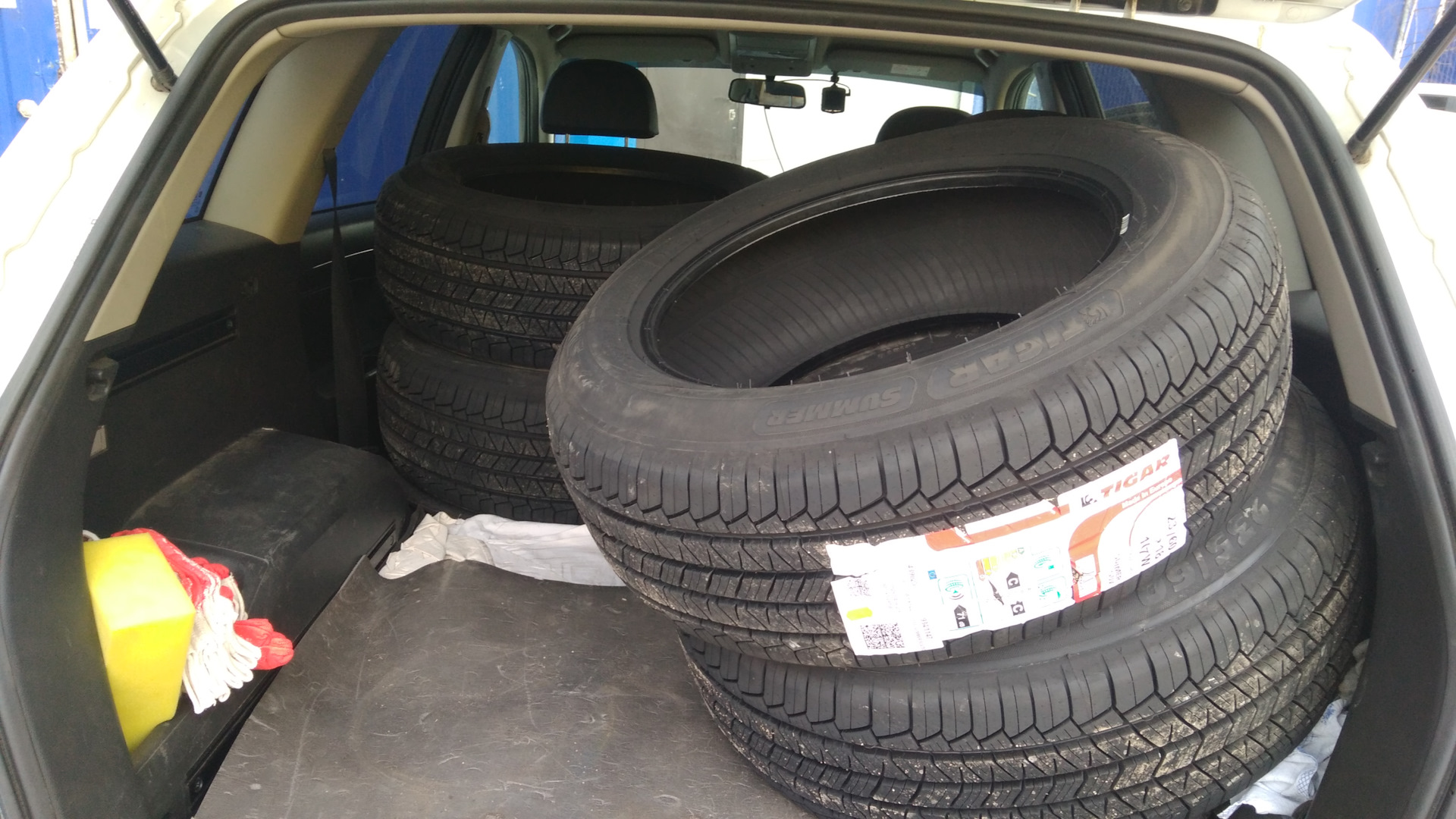 235 60 18 suv. 235 60 18 suv