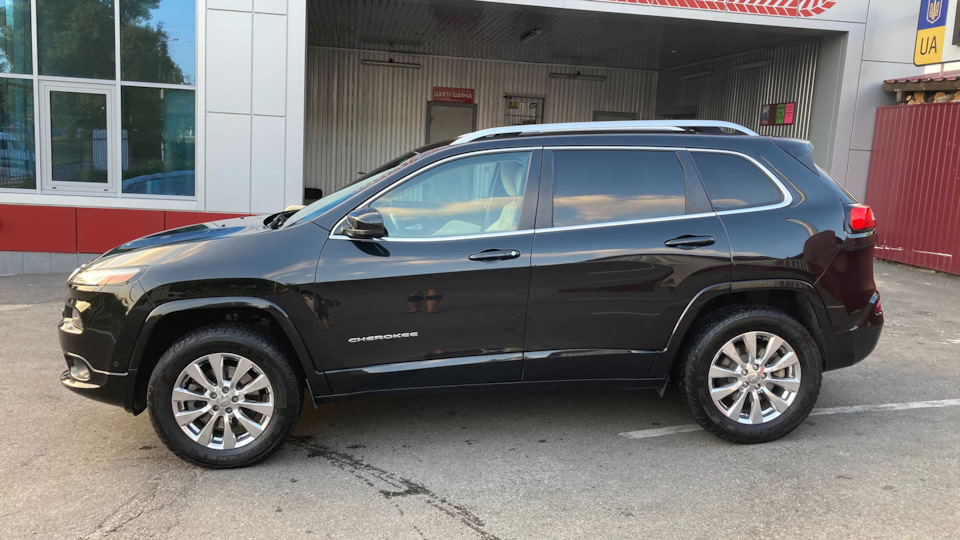 Jeep cherokee drive2