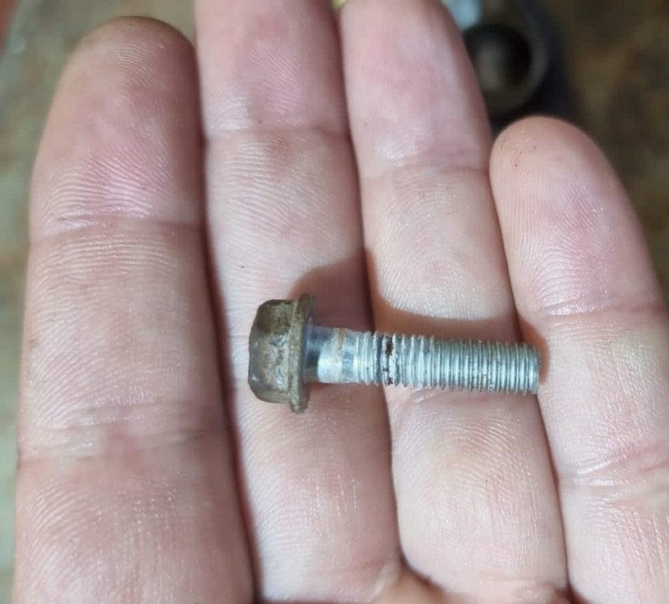 Ремонт рулевой рейки — Mazda 6 (2G) GH, 2,5 л, 2008 года | визит на ...