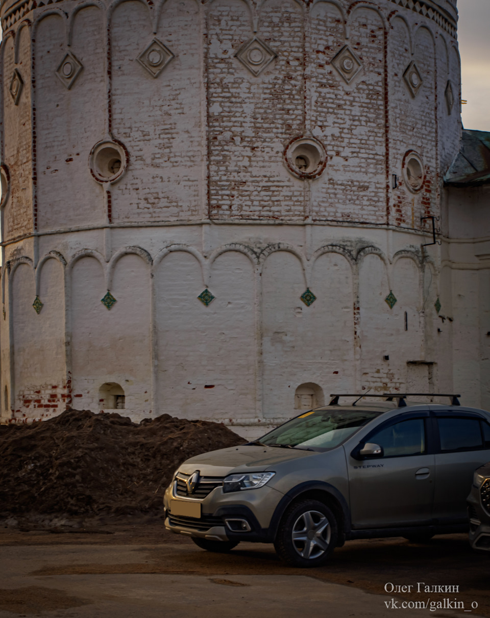 Вешние воды и ранняя весна в Иосифо-Волоцком монастыре — Renault Logan  Stepway, 1,6 л, 2021 года | путешествие | DRIVE2