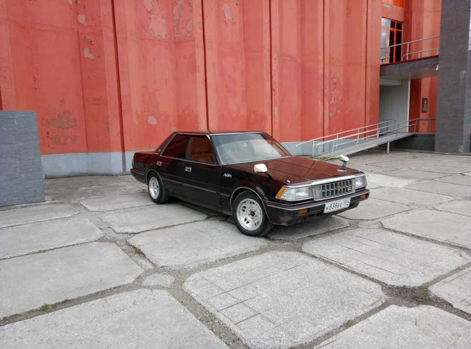 Toyota Crown s120