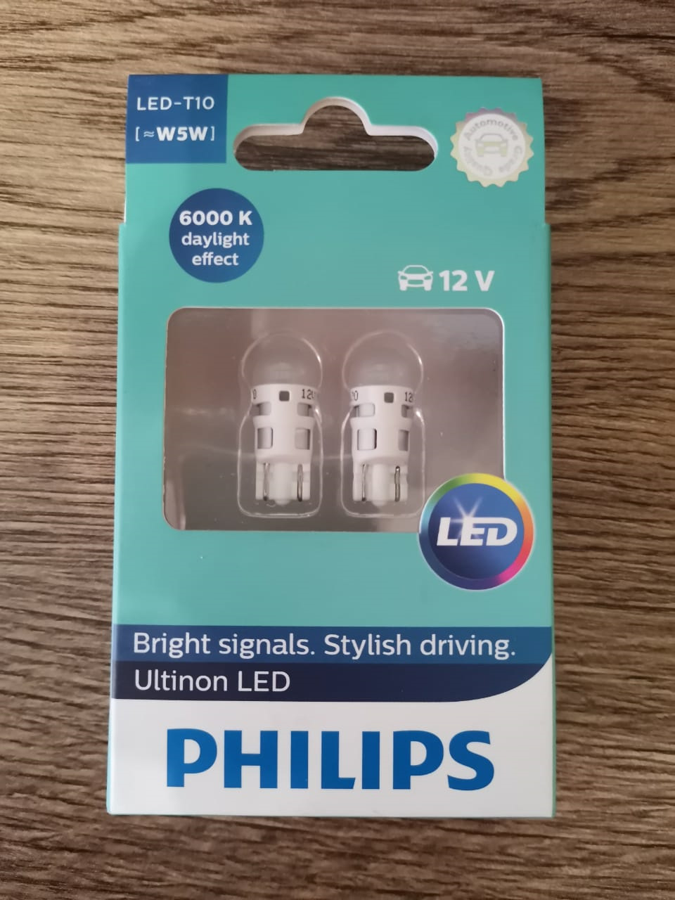 № 13. ( Лампы в Габариты Philips LED Vision 6000K ) — Hyundai Solaris, 1,6  л, 2013 года | расходники | DRIVE2