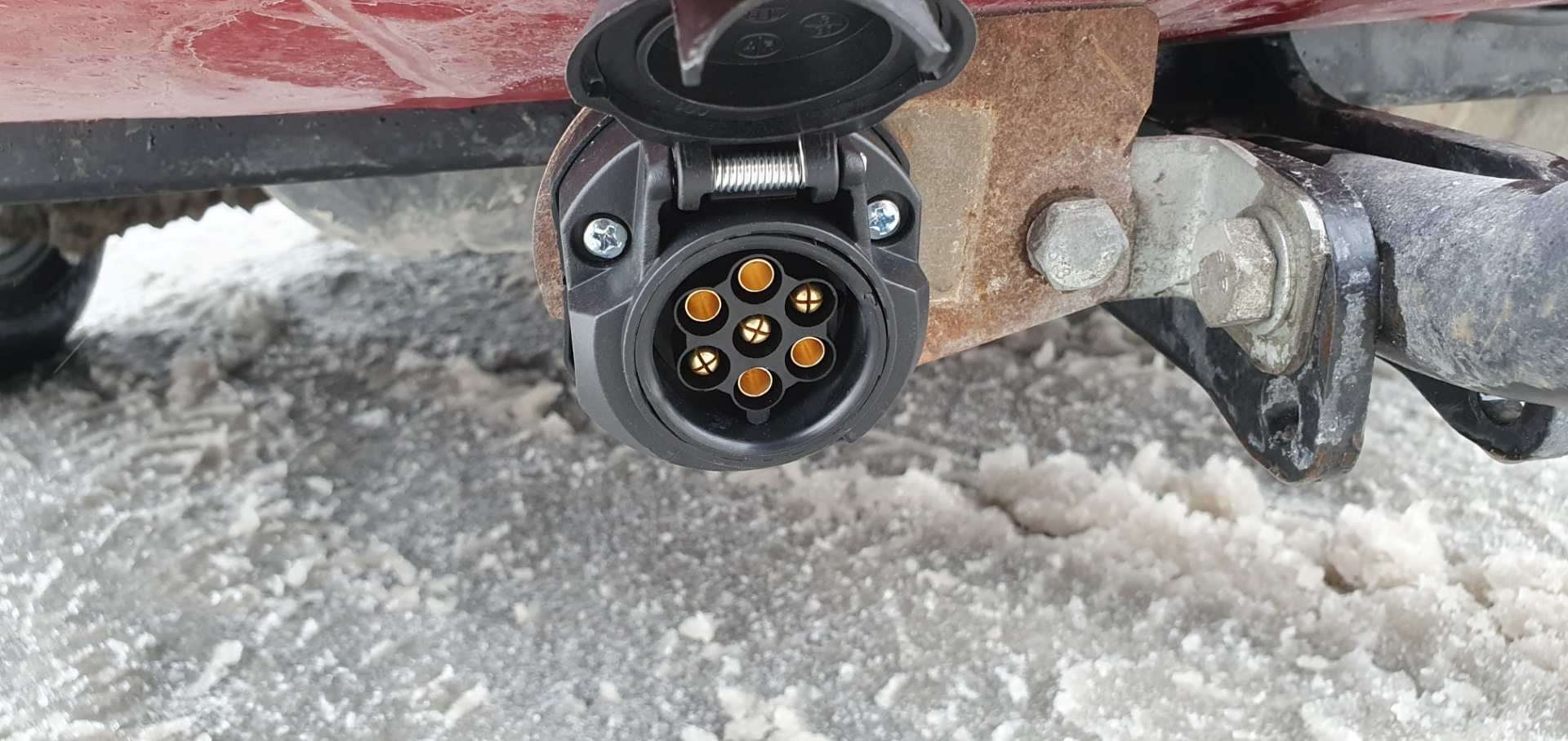 Розетка для прицепа — Mitsubishi Lancer X, 2 л, 2007 года | электроника ...