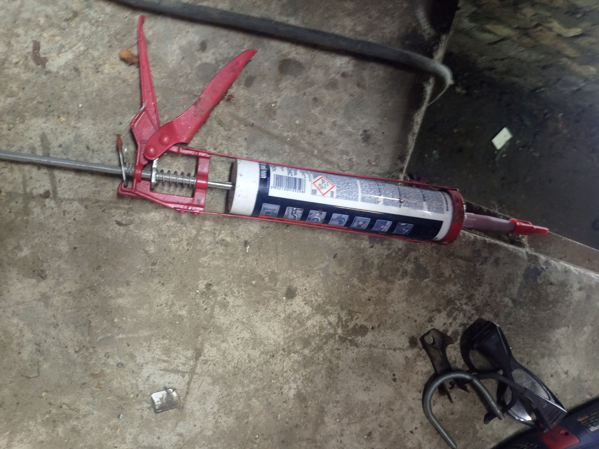 Подделали глушитель — Renault Logan (1G), 1,4 л, 2007 года | наблюдение ...