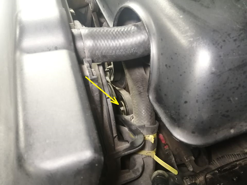 Как заменить компрессор кондиционера на KIA Sorento 1-го поколения ...